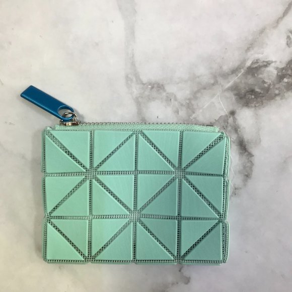 Bao bao wallet hotsell